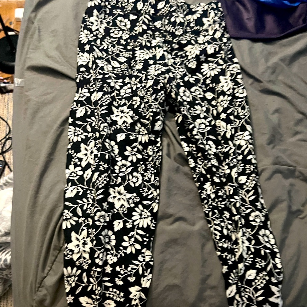Floral legging